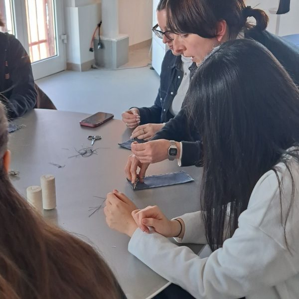 Learning through making: The first “Materie di Studio” workshop cycle with Lara Perbellini
